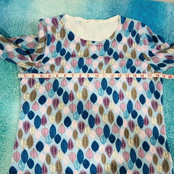 🔥Talbots Blouse🔥 - Picture 4 of 5